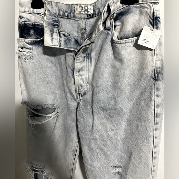 NTW-Free people•We the free. Size 28. Distressed. - Picture 9 of 9